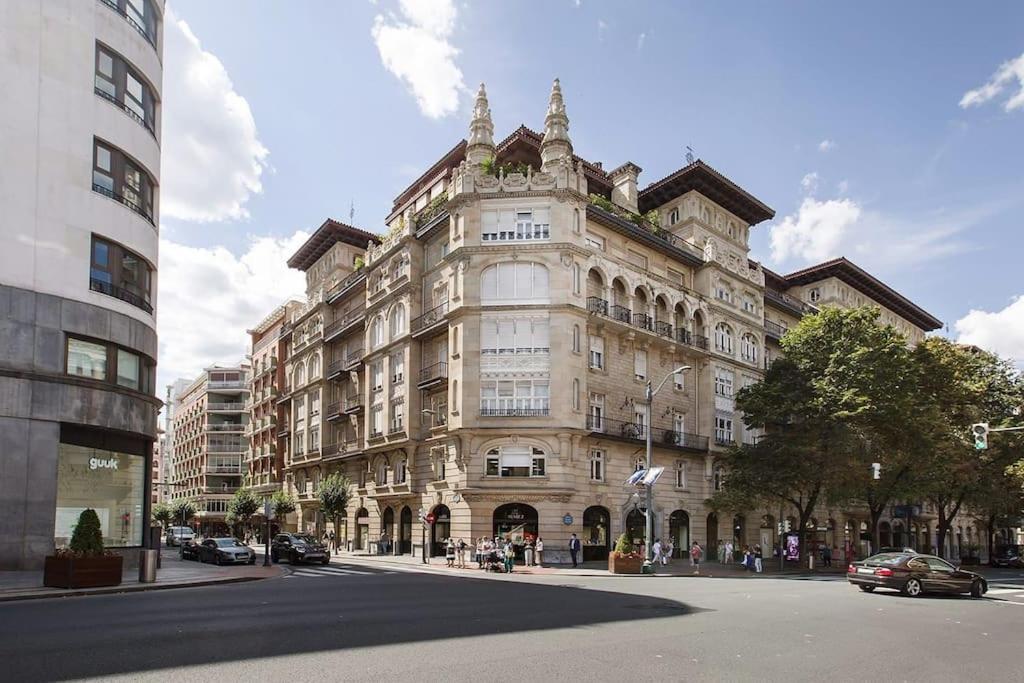 Apartamento En Gran Via Bilbao Exterior photo
